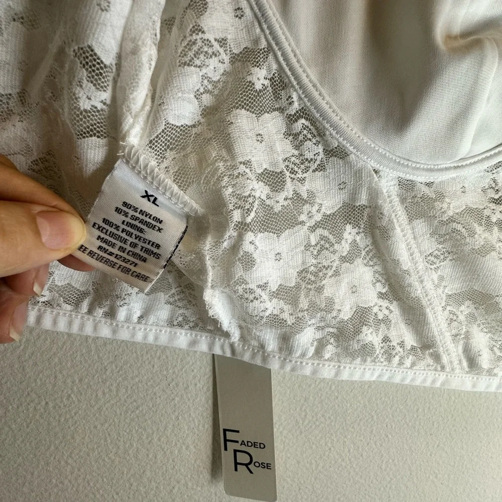 NWT Faded Rose Corset Bustier Women's White Cropped Lace Top Size XL - Picture 8 of 8